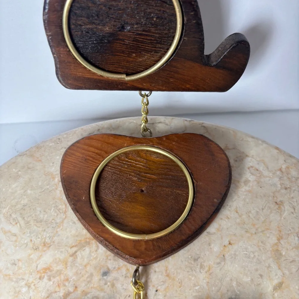 Vintage Hanging LOVE Photo Frames OS Brown Vintage Wood Rustic Heart 4-Opening
